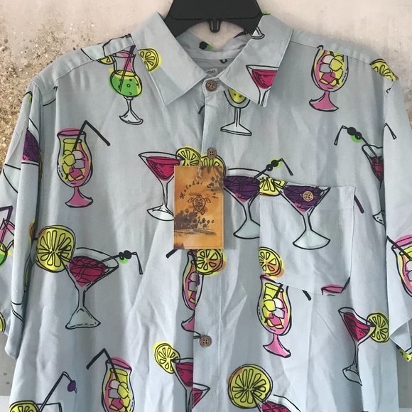 Molokai Surf Button-Up Shirt (NWT) - Picture 2 of 13